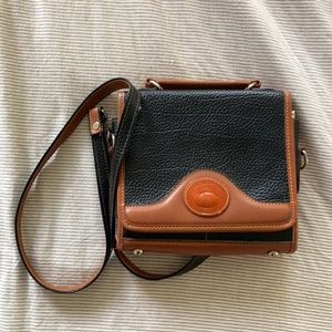 Vintage Dooney & Bourke pebble leather purse